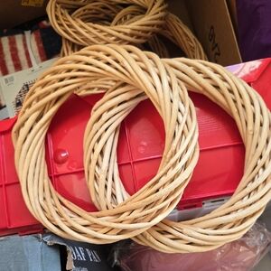 Rustic Tan Wicker Holiday Wreath